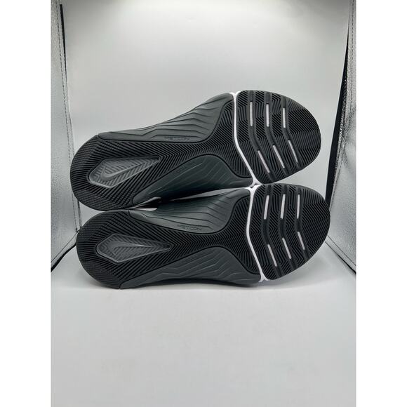 Nike Metcon 8 “Dark Smoke Grey” size 9.5 men’s - Picture 5 of 7